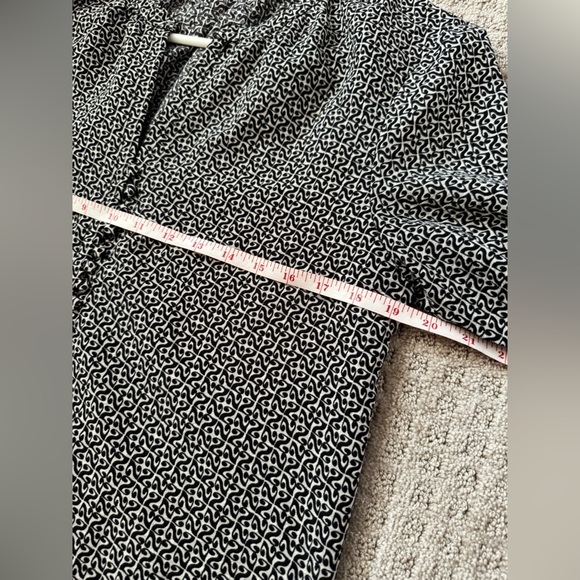 BISHOP + YOUNG ana covered button blouse in chocolate pascal print medium - Picture 9 of 10